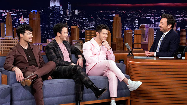 The Jonas Brothers Test Their Knowledge Of Each Other On ‘The Tonight Show’