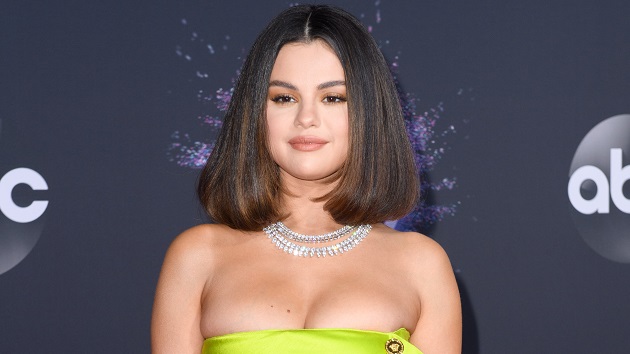 Selena Gomez sticks up for Hailey Bieber and mutual friend Madison Beer: “There is no issue”
