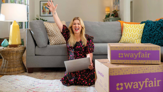 Kelly Clarkson teams up with Wayfair for new ad campaign, furniture line