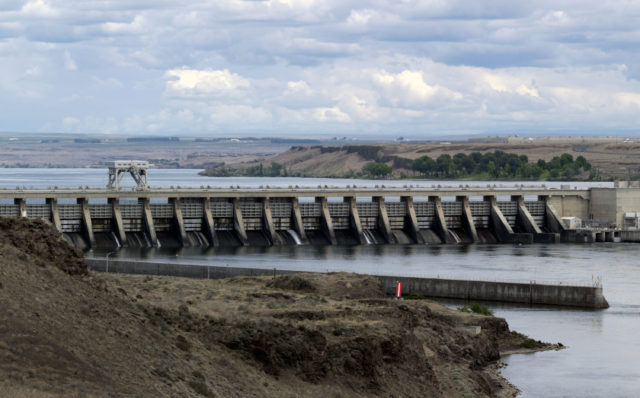 Gov. Brown In Favor For Removing Dams