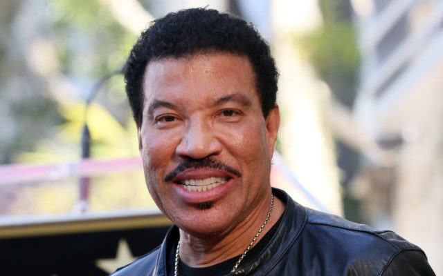 Lionel Richie Thinks It’s Time to Revisit “We Are the World” Amid Coronavirus Crisis