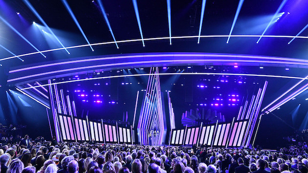 2020 CMA Awards scraps live audience for this year’s show due to social distancing regulations